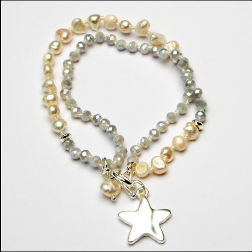 Cream pearl and crystal bracelet with star charm